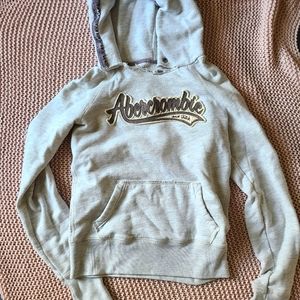 Vintage Distressed Abercrombie Sweatshirt